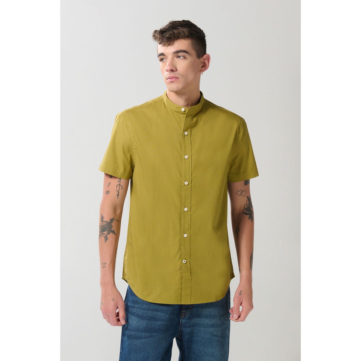 KOAJ - KOAJ Camisa cuello nerú unicolor en algodón con manga corta Hombre