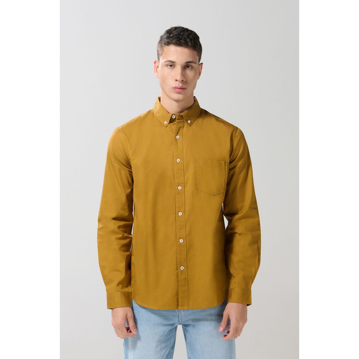 KOAJ - KOAJ Camisa unicolor cuello button down en algodón con bolsi Hombre