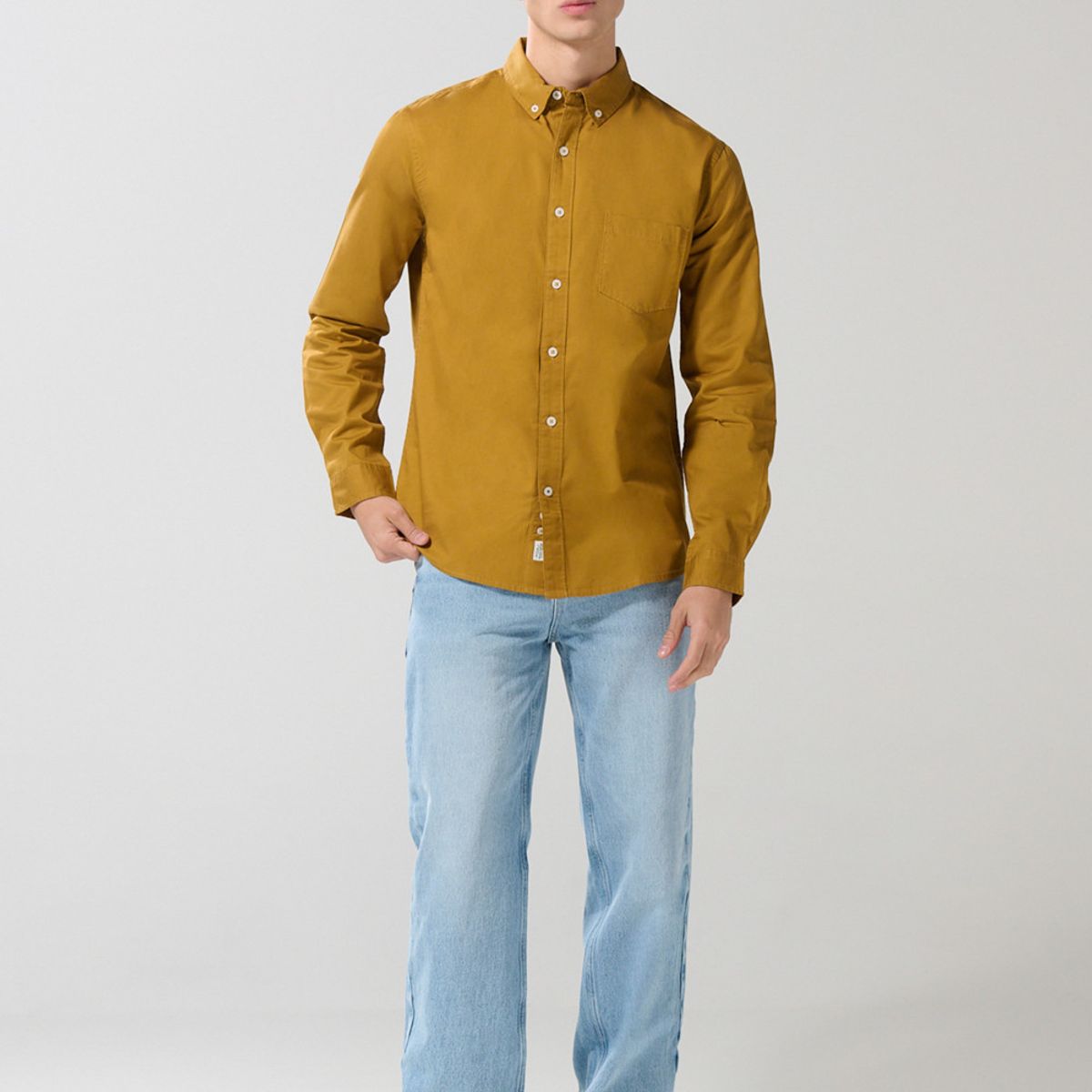 KOAJ - KOAJ Camisa unicolor cuello button down en algodón con bolsi Hombre