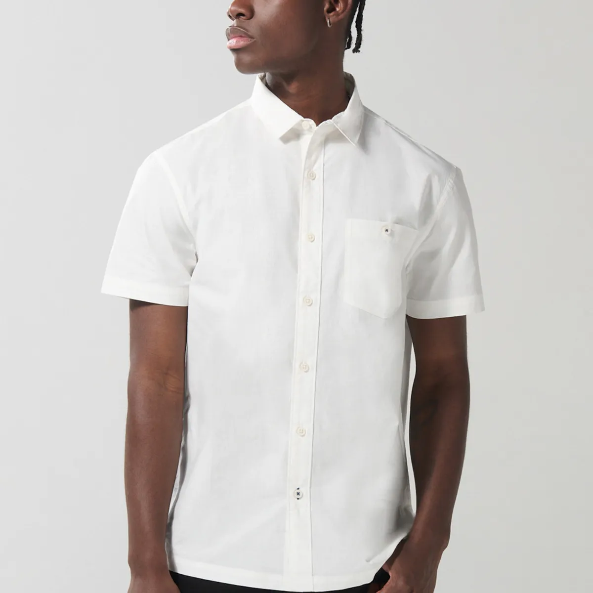 KOAJ - KOAJ Camisa sport collar manga corta en colores solidos de t Hombre