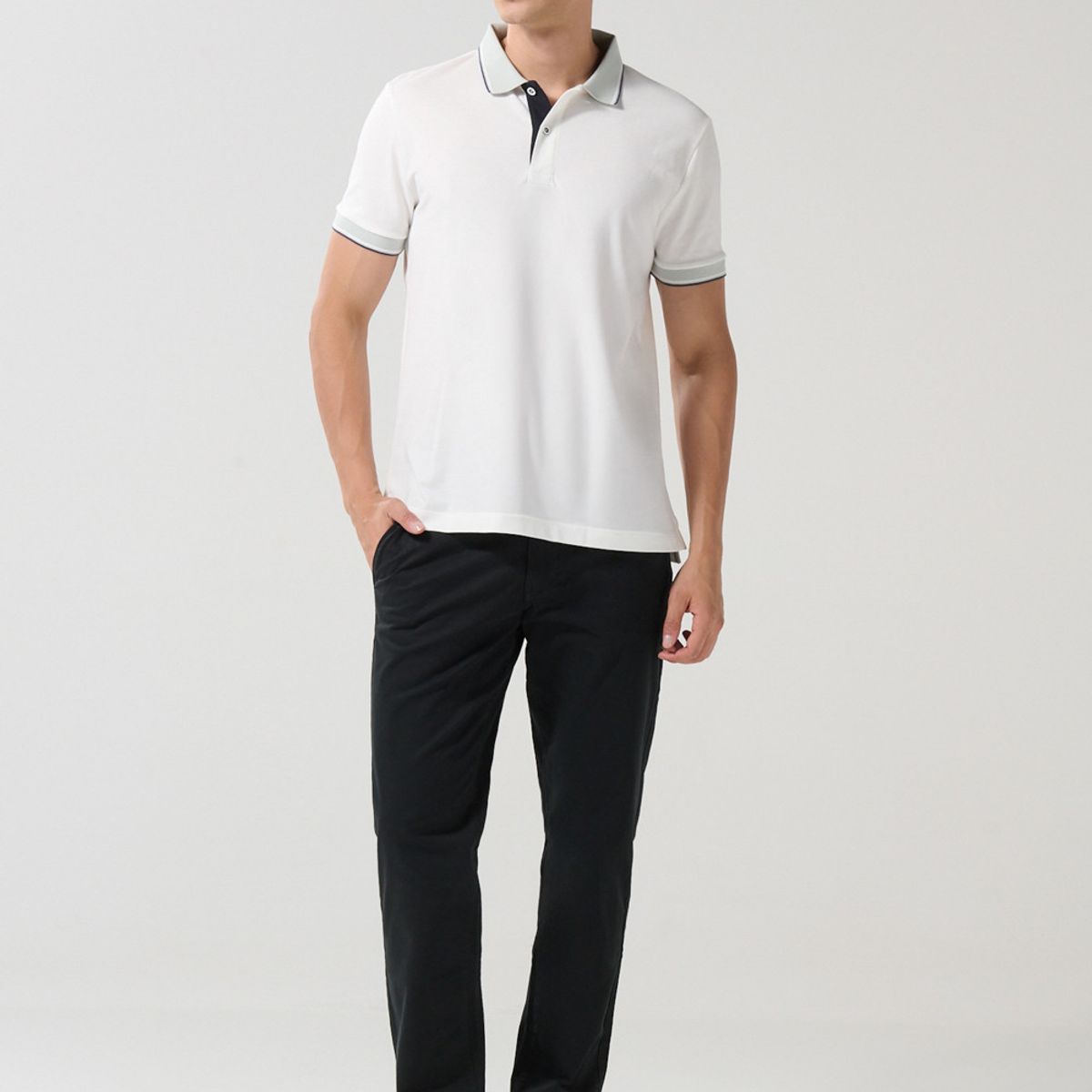 KOAJ - KOAJ Camiseta crema clara polo con botones y manga corta Hombre