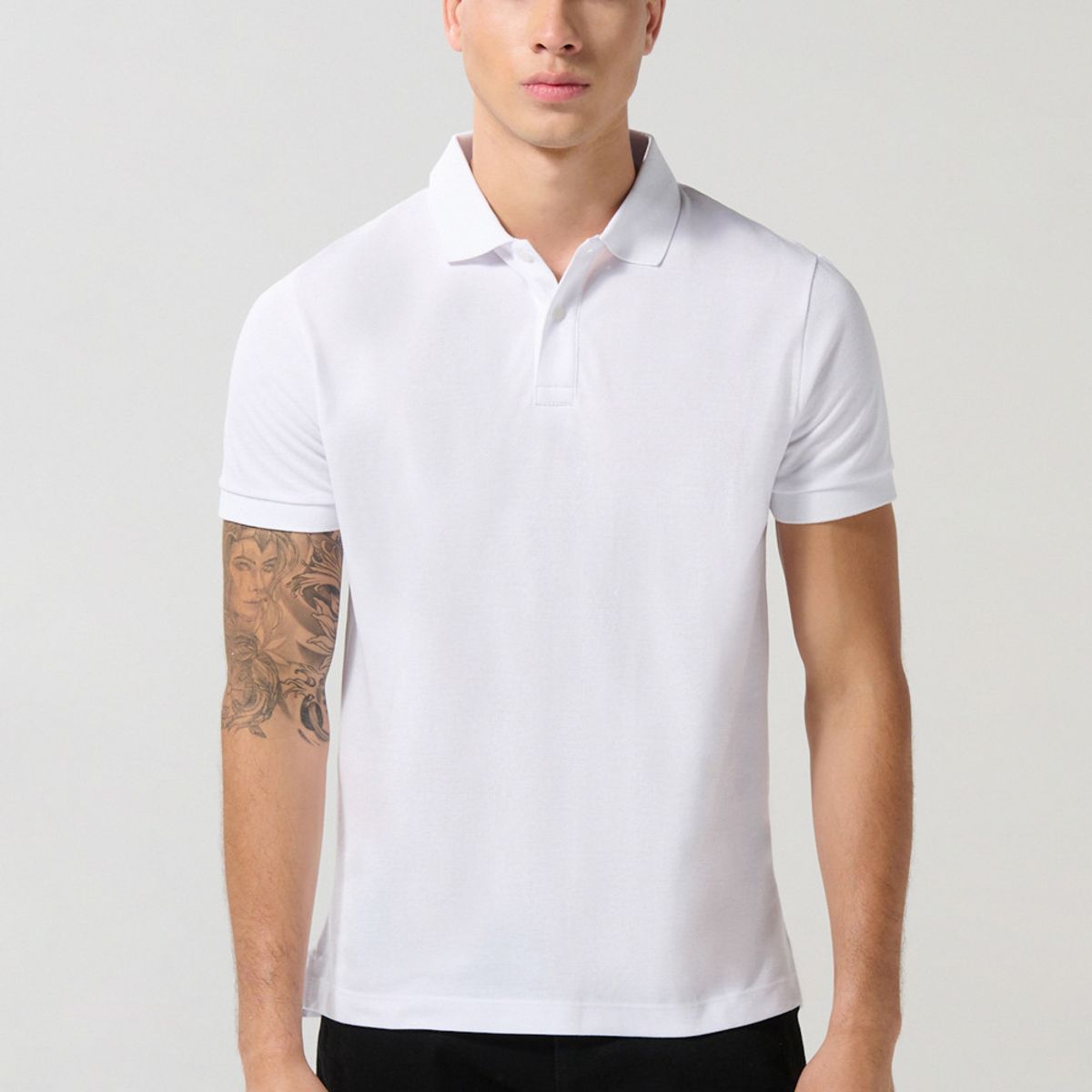 KOAJ - KOAJ Camiseta unicolor polo con botones en frente y manga co Hombre