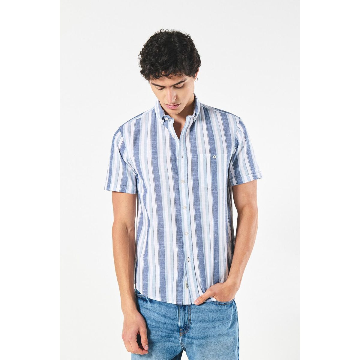 KOAJ - KOAJ Camisa crema manga corta con rayas azules y bolsillo Hombre