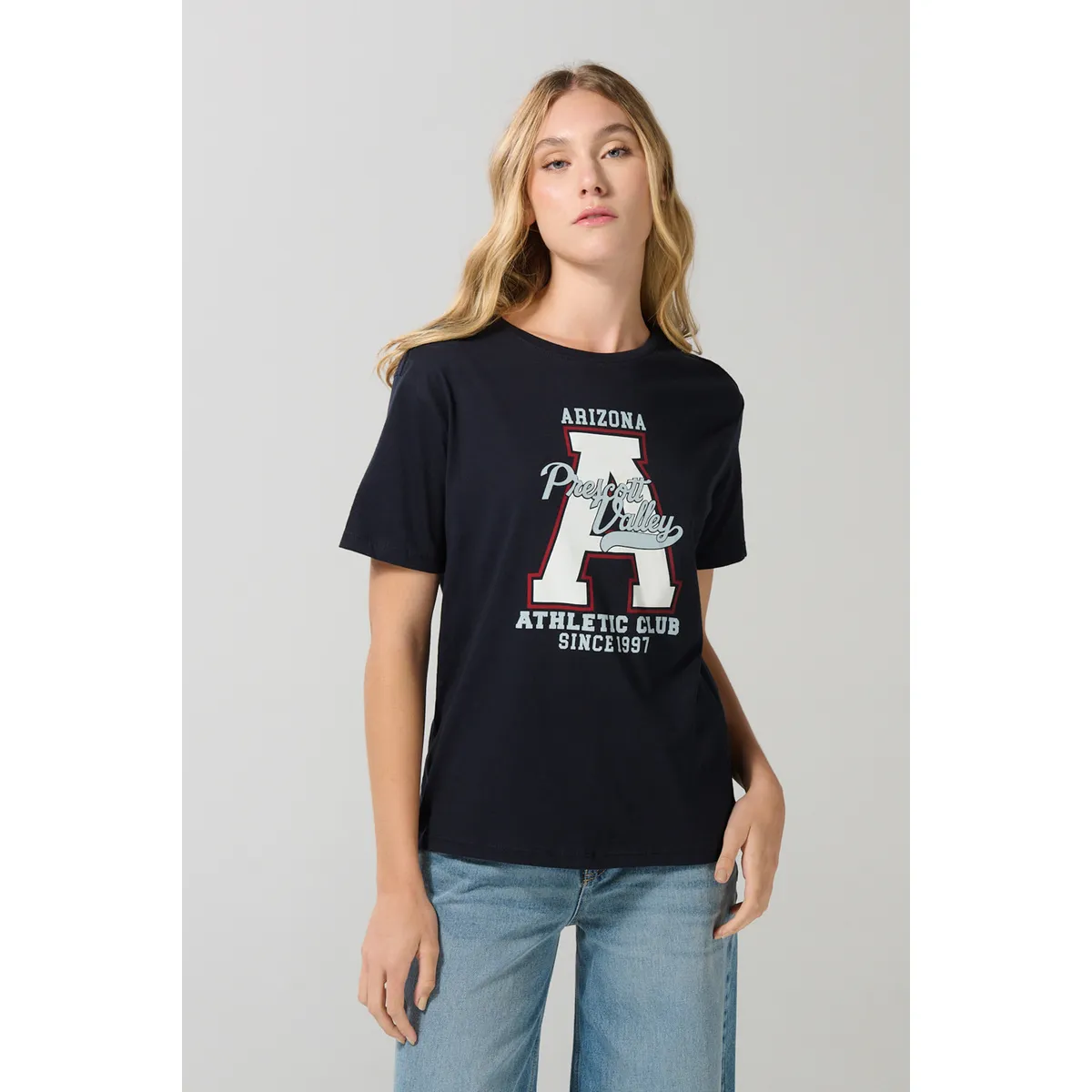 KOAJ - KOAJ Camiseta manga corta en algodón azul con arte college Mujer