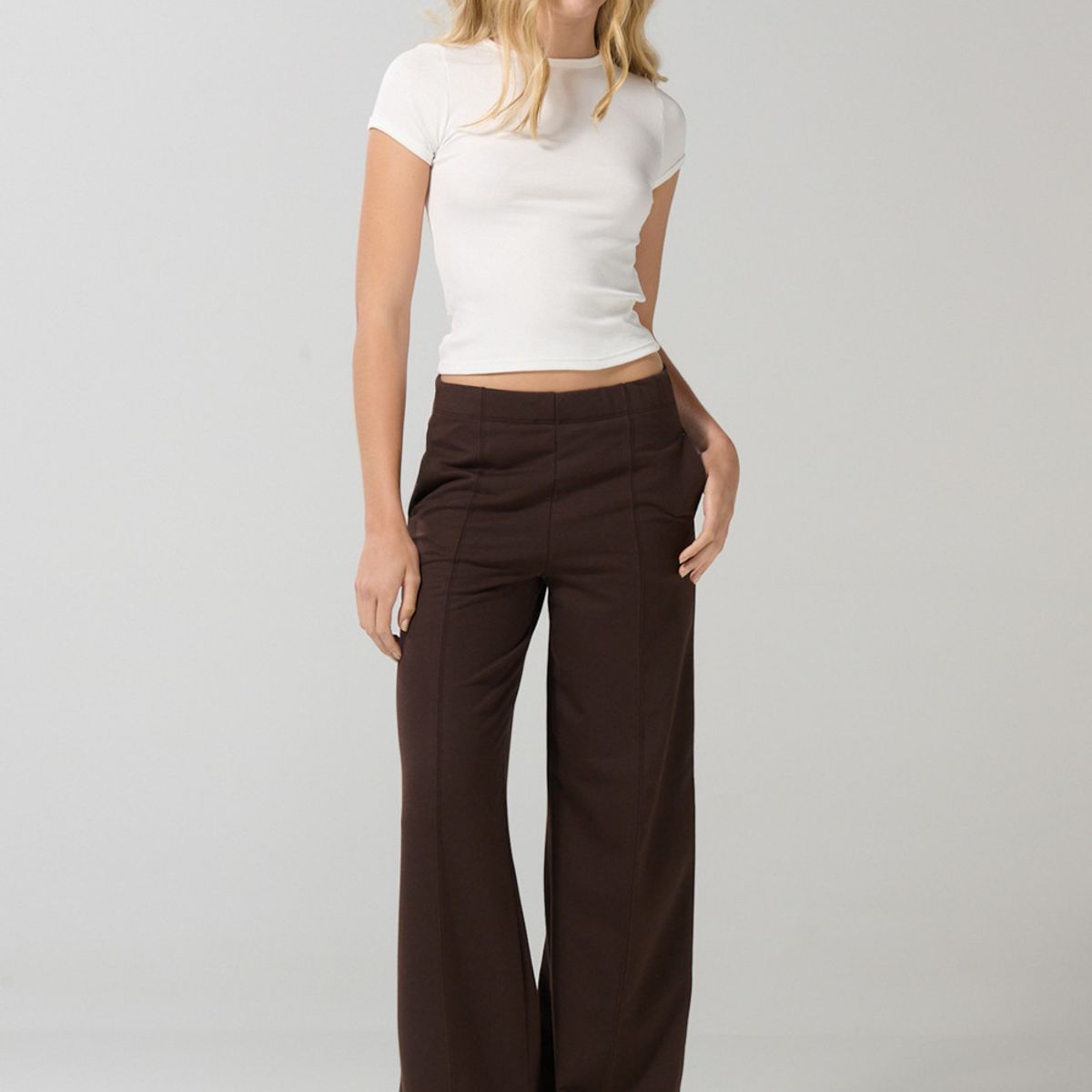 KOAJ - KOAJ Camiseta acanalada unicolor con cuello redondo Mujer