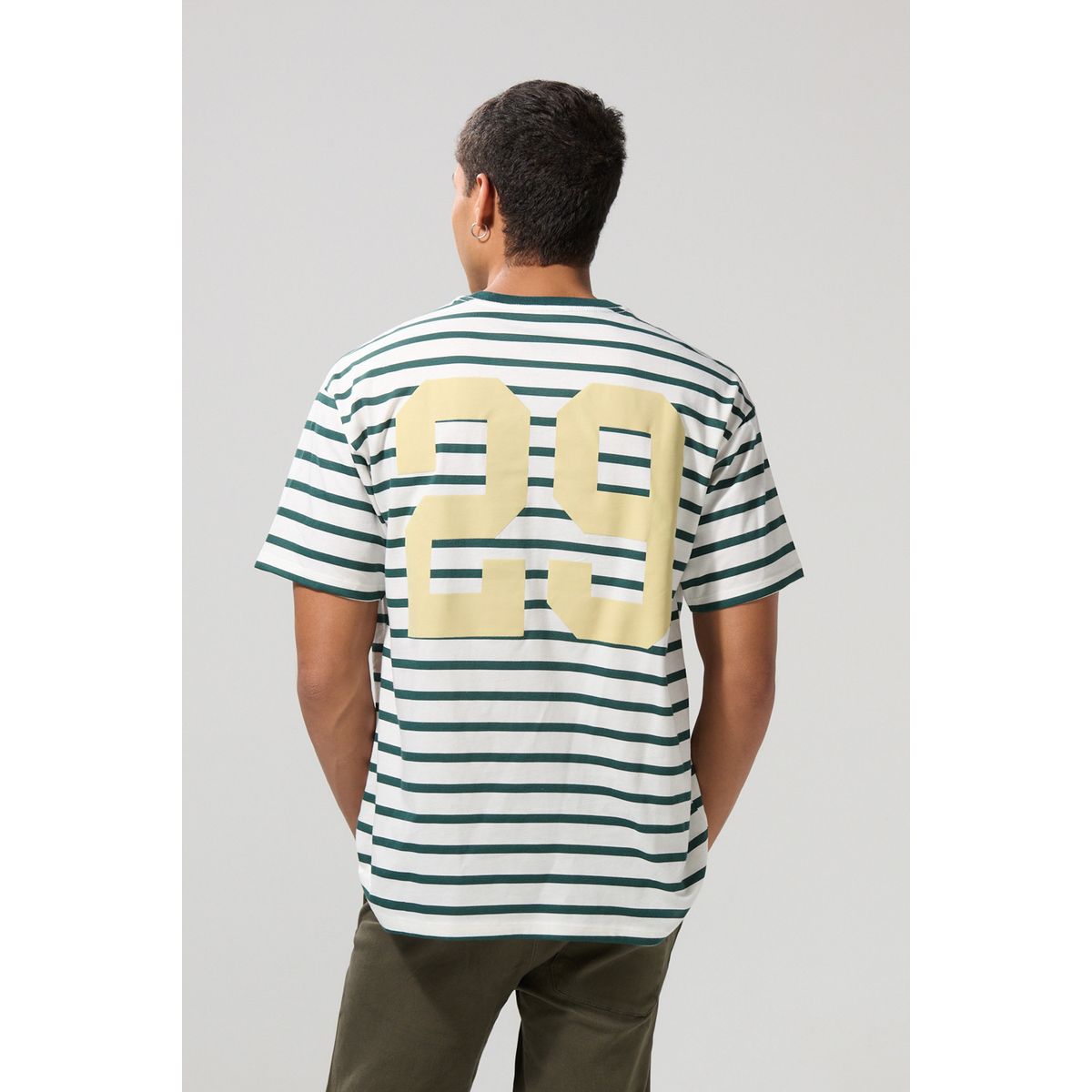 KOAJ - KOAJ Camiseta a rayas crema clara college con manga corta Hombre