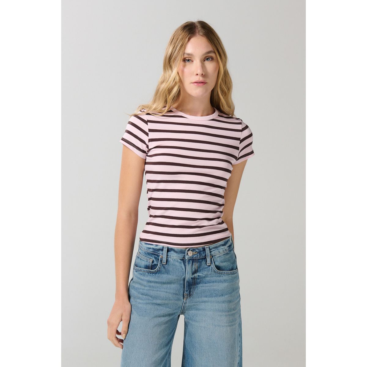 KOAJ - KOAJ Camiseta cuello redondo unicolor con rayas en contraste Mujer