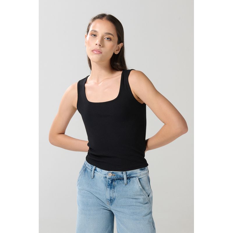 KOAJ - KOAJ Camiseta unicolor acanalada con manga sisa y escote cua Mujer
