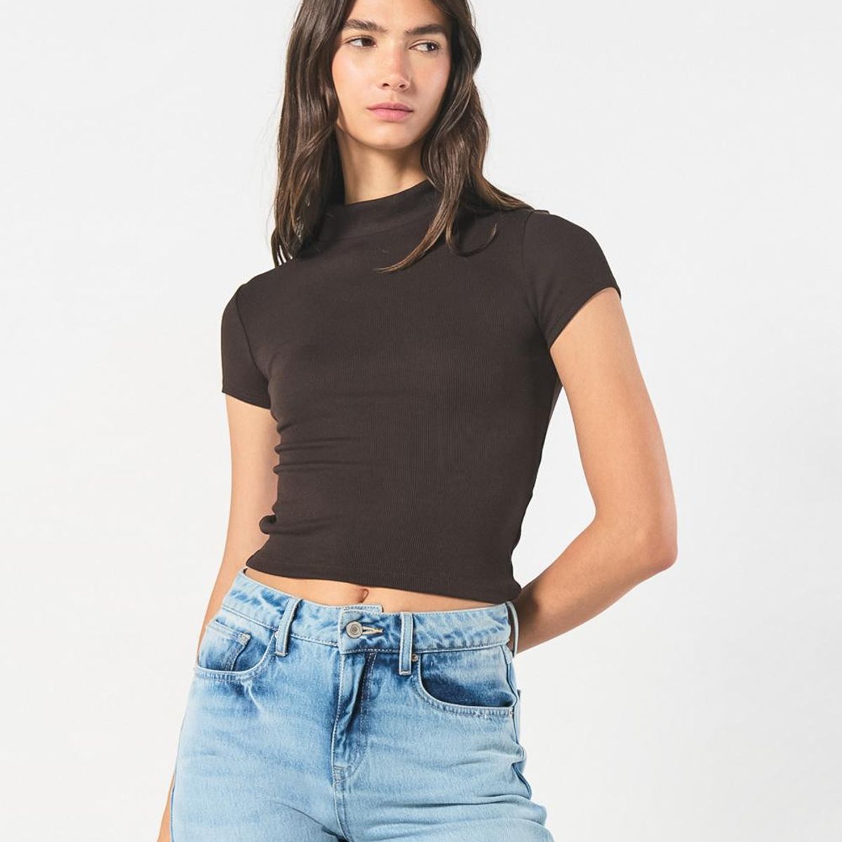 KOAJ - KOAJ Camiseta unicolor con texturas y cuello redondo alto Mujer