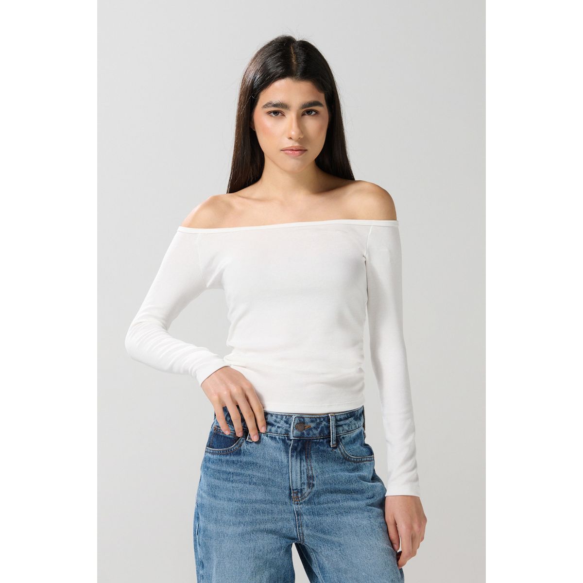 KOAJ - KOAJ Camiseta manga larga unicolor ajustada con cuello redo Mujer