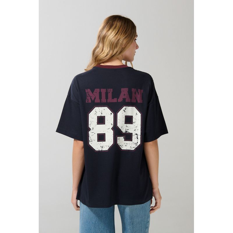 KOAJ - KOAJ Camiseta cuello V azul intensa oversize con artes colle Mujer