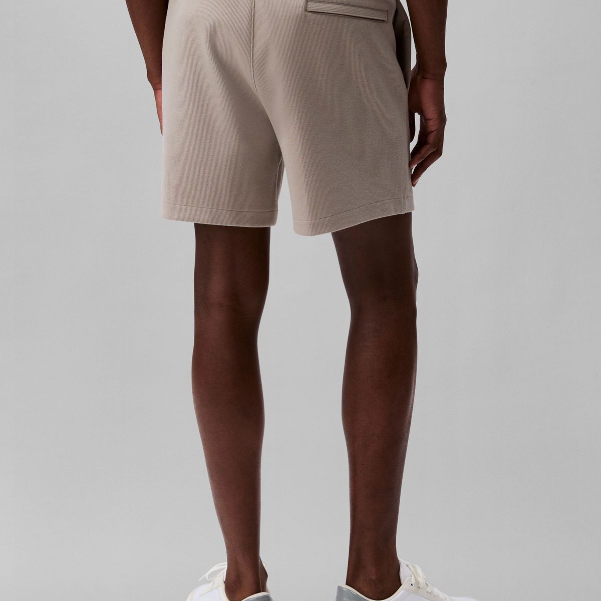 CALVIN KLEIN - Pantaloneta beige de punto de canalé con monograma bordado Calvin Klein