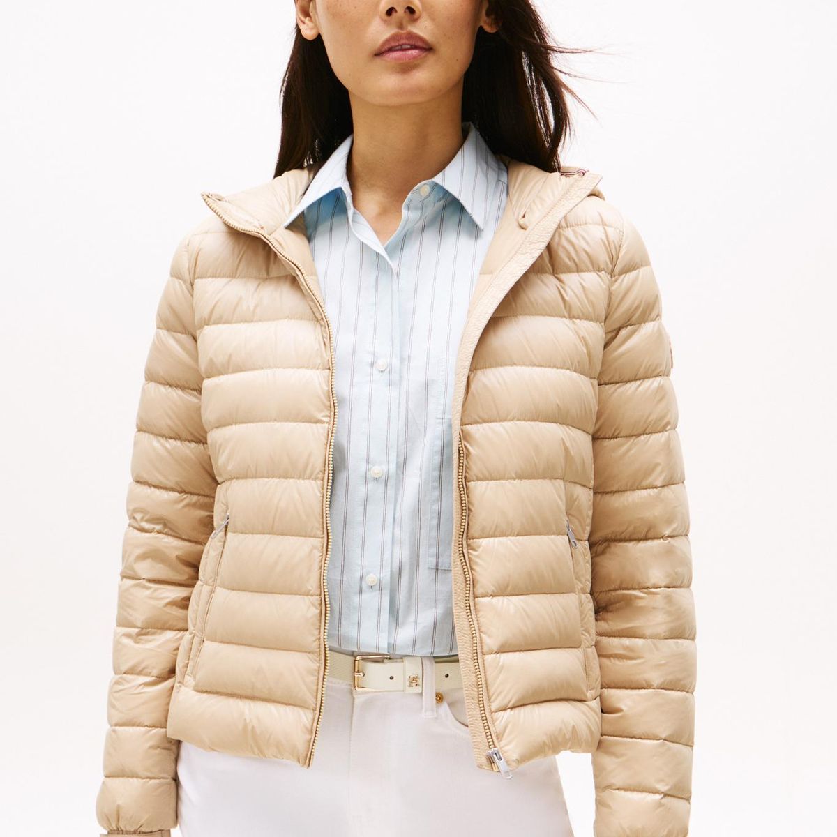 TOMMY HILFIGER - Chaqueta beige con capota acolchada de corte regular Tommy Hilfiger