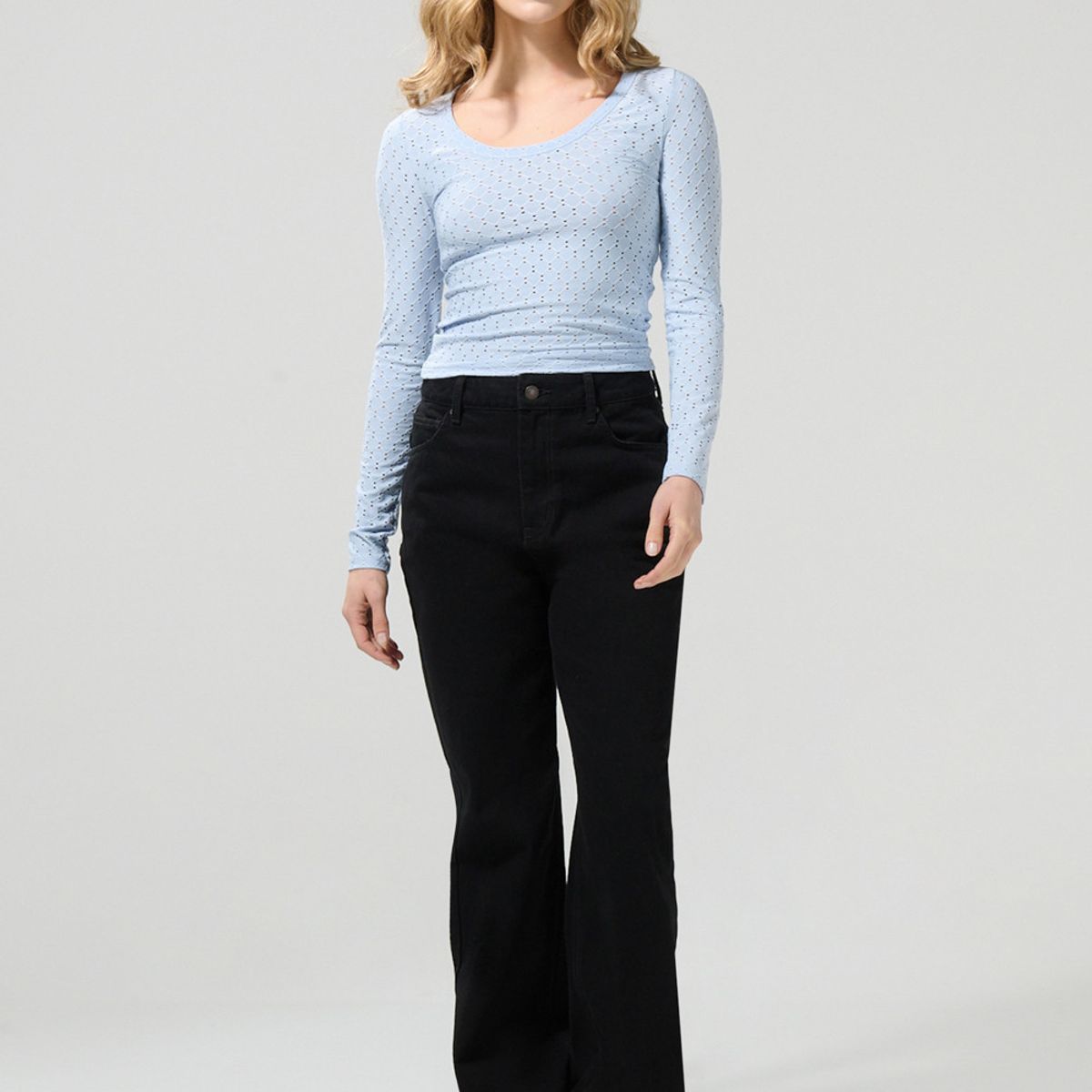 KOAJ - KOAJ Camiseta unicolor para mujer, cuello en U y manga larga Mujer