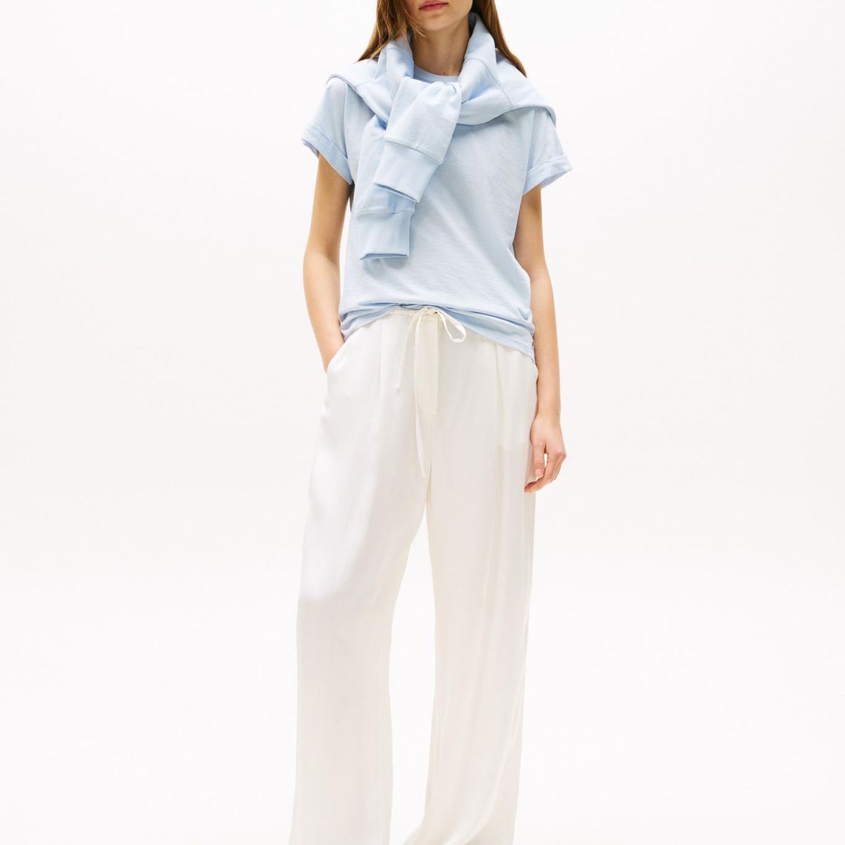 TOMMY HILFIGER - Camiseta celeste texturizada de cuello redondo Tommy Hilfiger