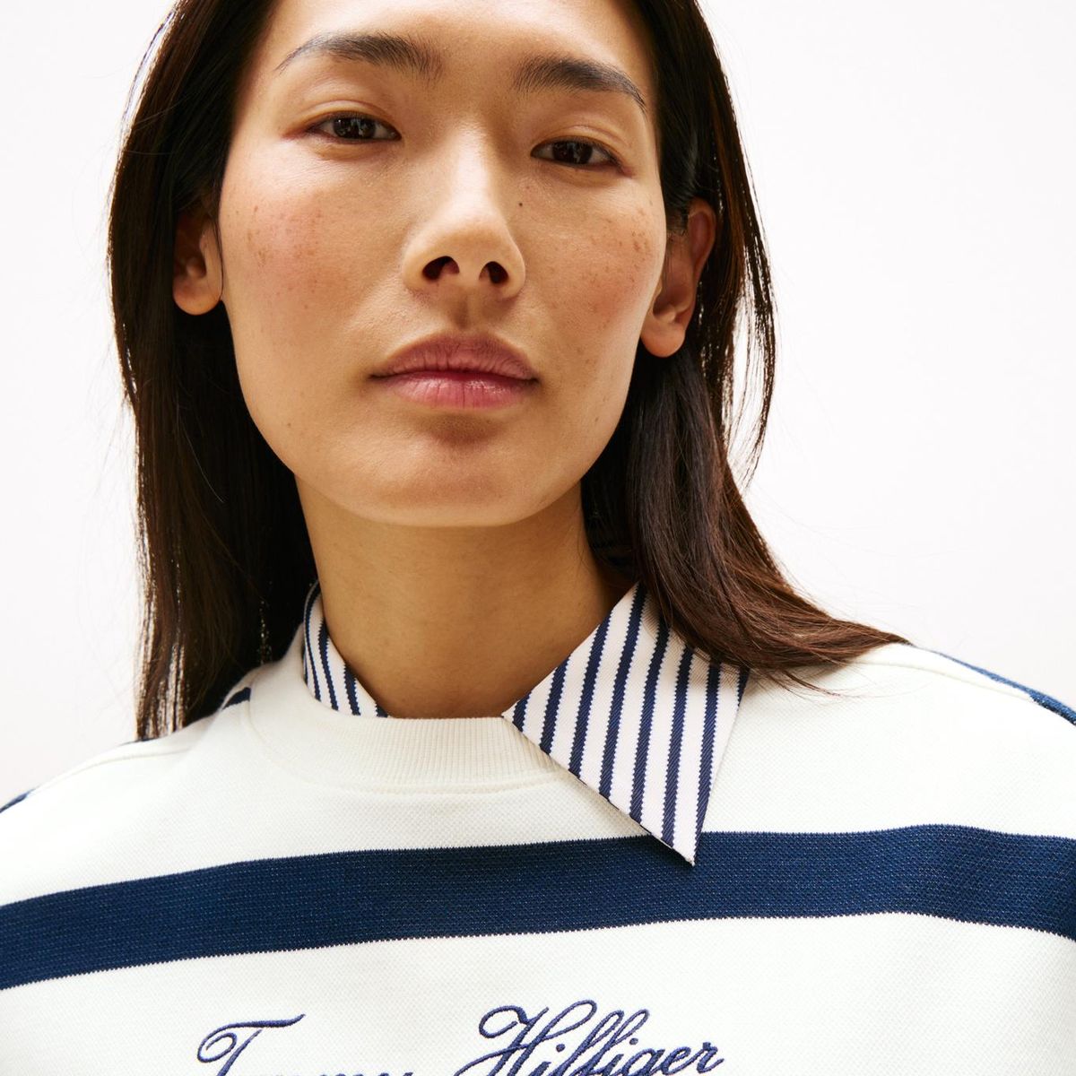 TOMMY HILFIGER - Saco multicolor con cuello redondo y logo bordado Tommy Hilfiger