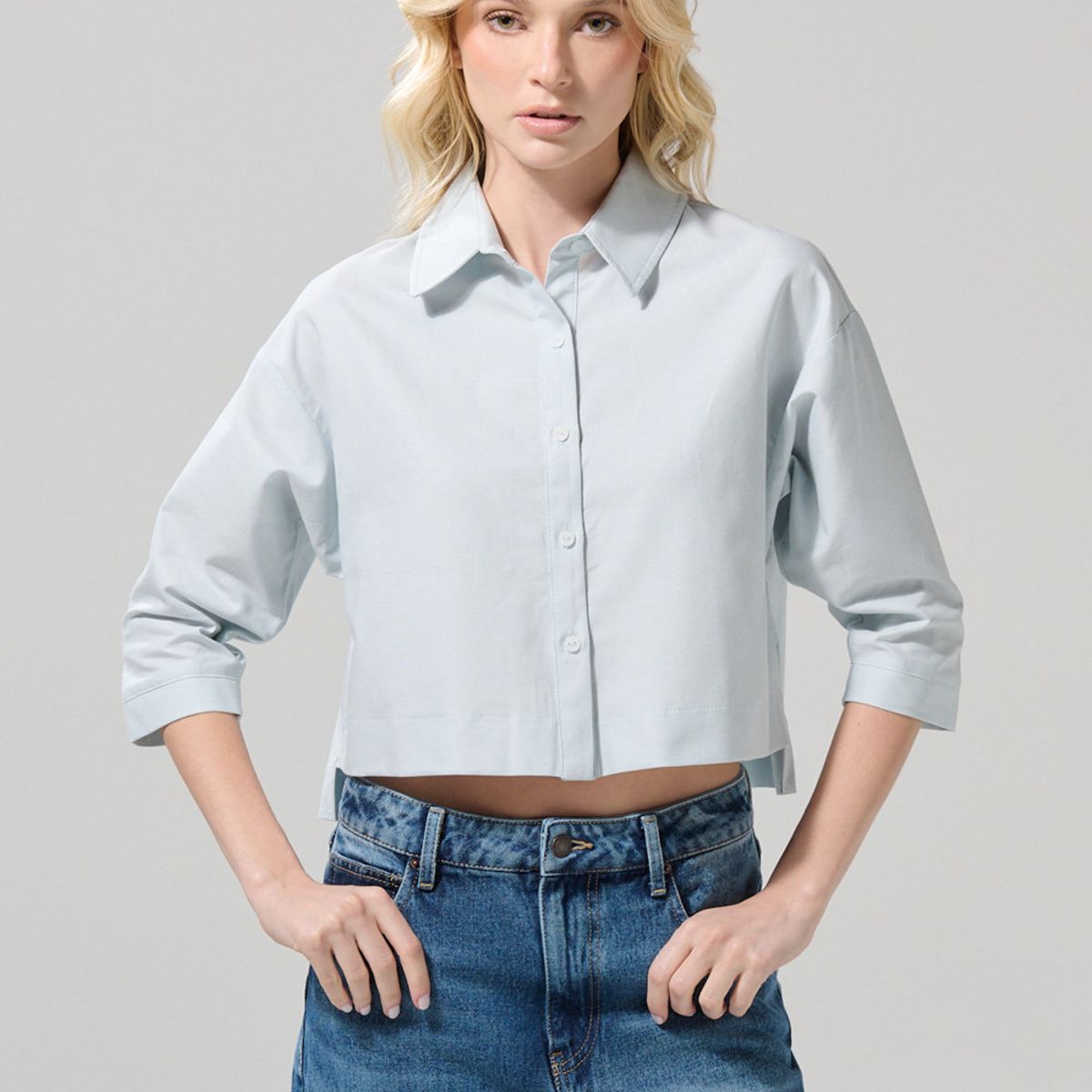 KOAJ - KOAJ Blusa crop top azul clara con cuello sport Mujer