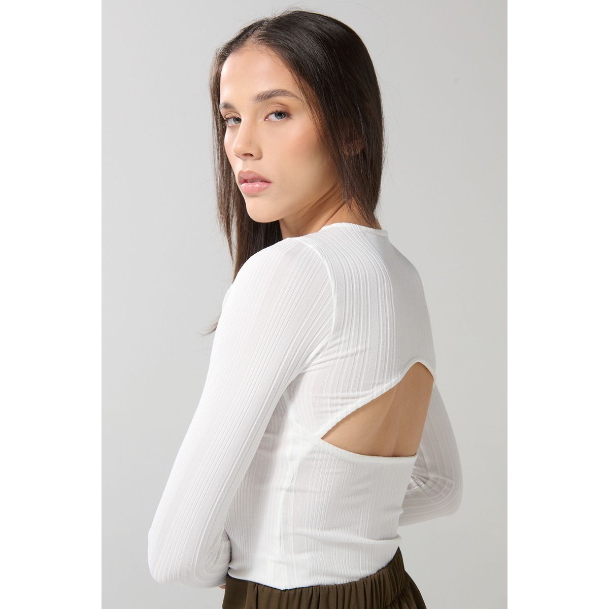 KOAJ - KOAJ Camiseta manga larga crema clara con escote posterior Mujer