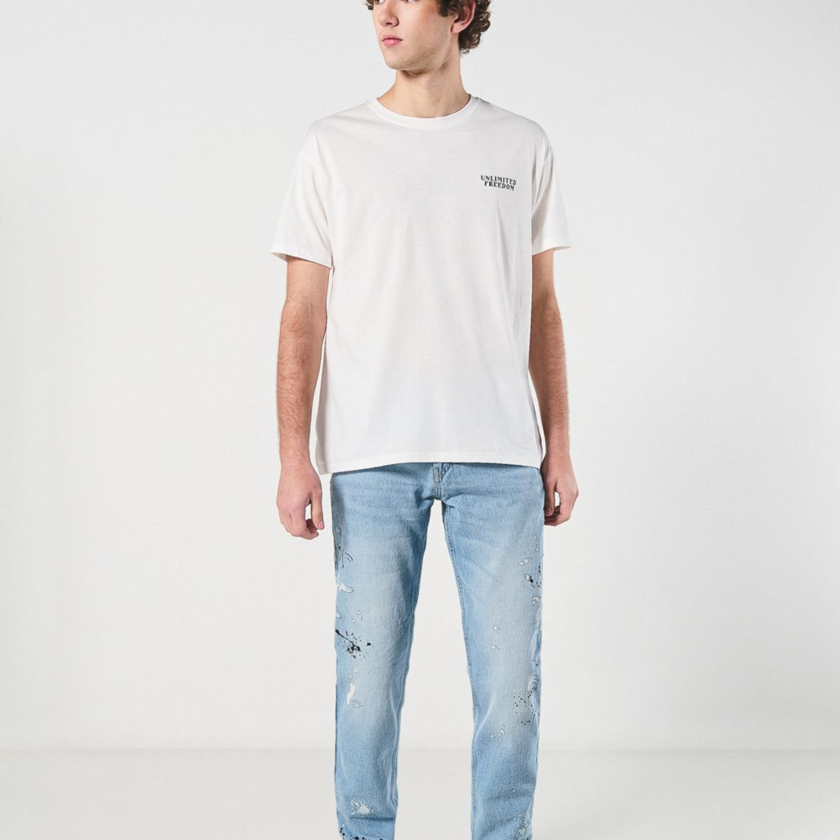 KOAJ - KOAJ Jean slim azul claro con tiro bajo y diseños de manchas