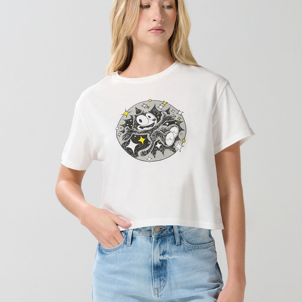 KOAJ - KOAJ Camiseta crop top crema con diseño de Félix el Gato Mujer