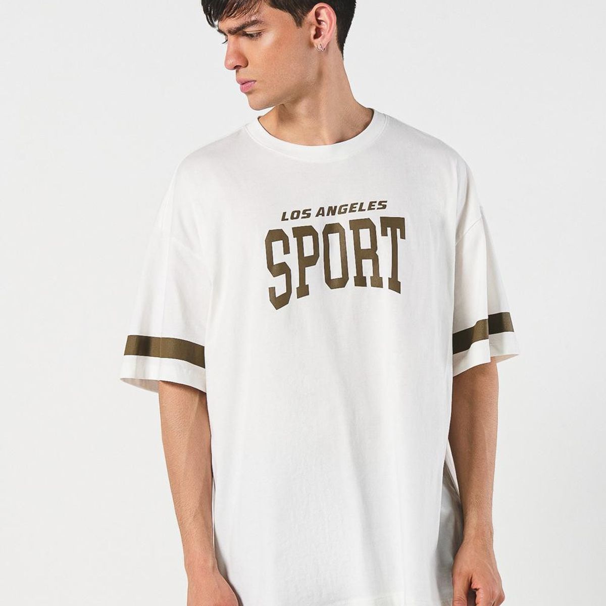 KOAJ - KOAJ Camiseta oversize manga corta con estampación college Hombre