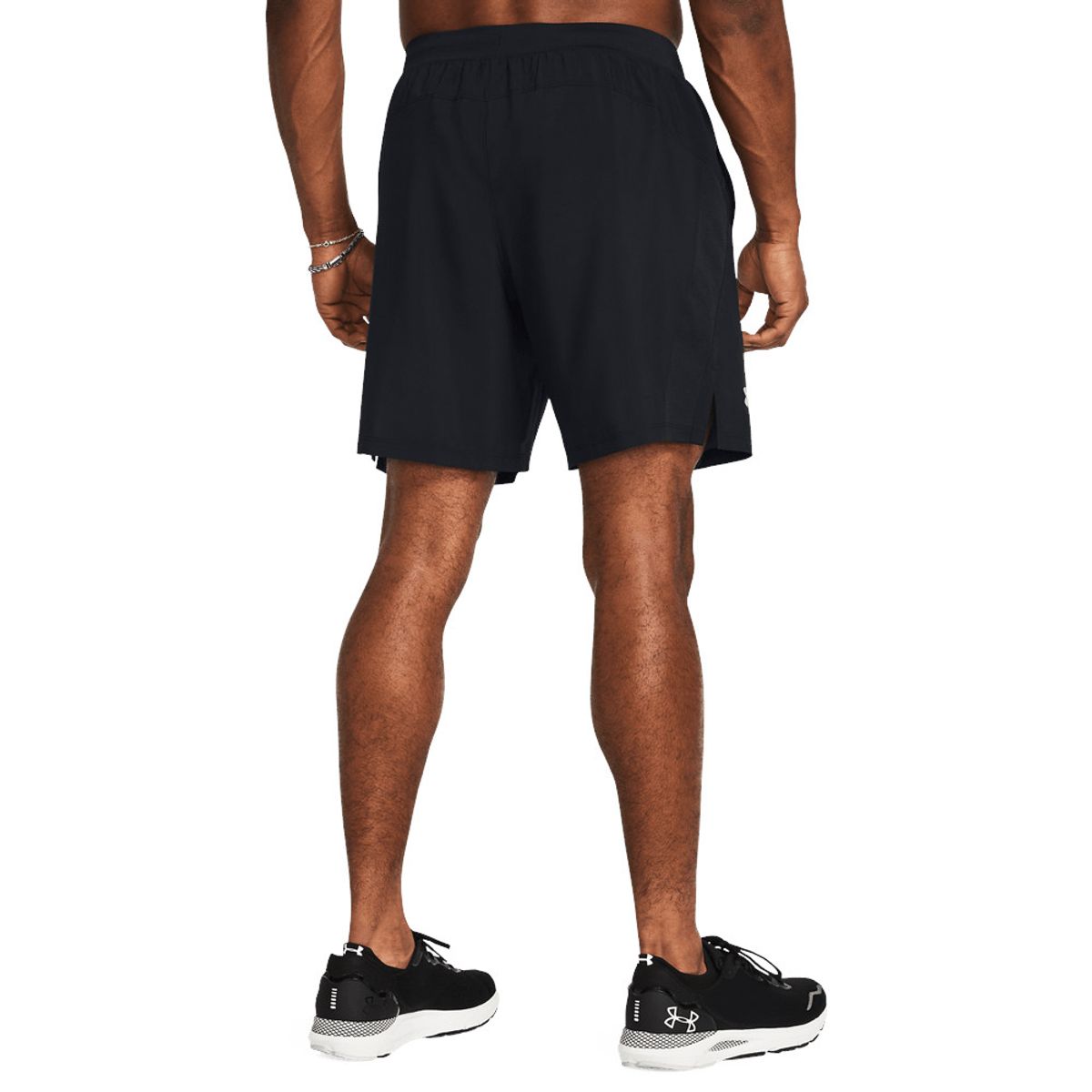 UNDER ARMOUR - Pantaloneta Under Armour Lau-Nch 7-Negro