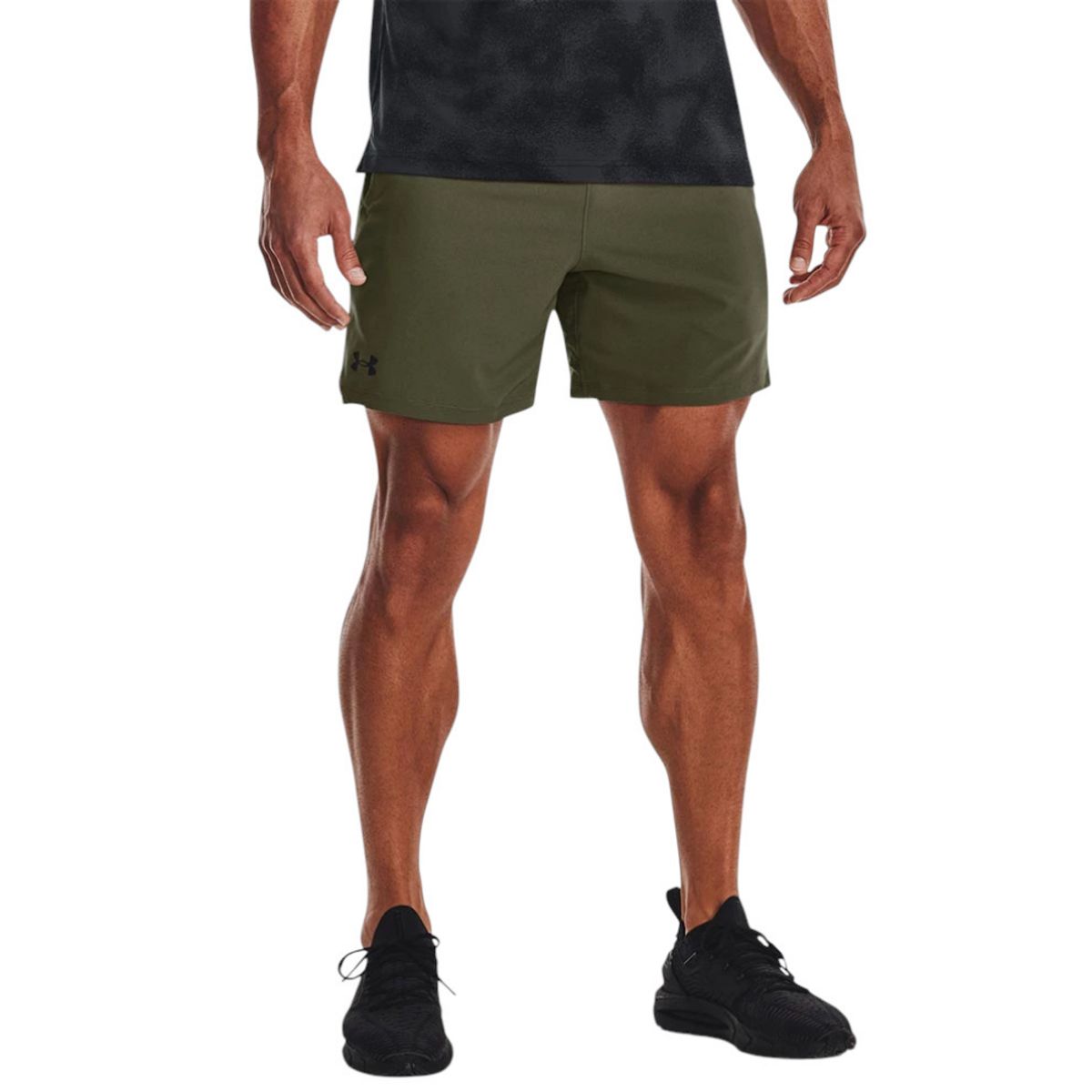 UNDER ARMOUR - Pantaloneta Under Armour Vansh Wvn 6In Hombre-Verde