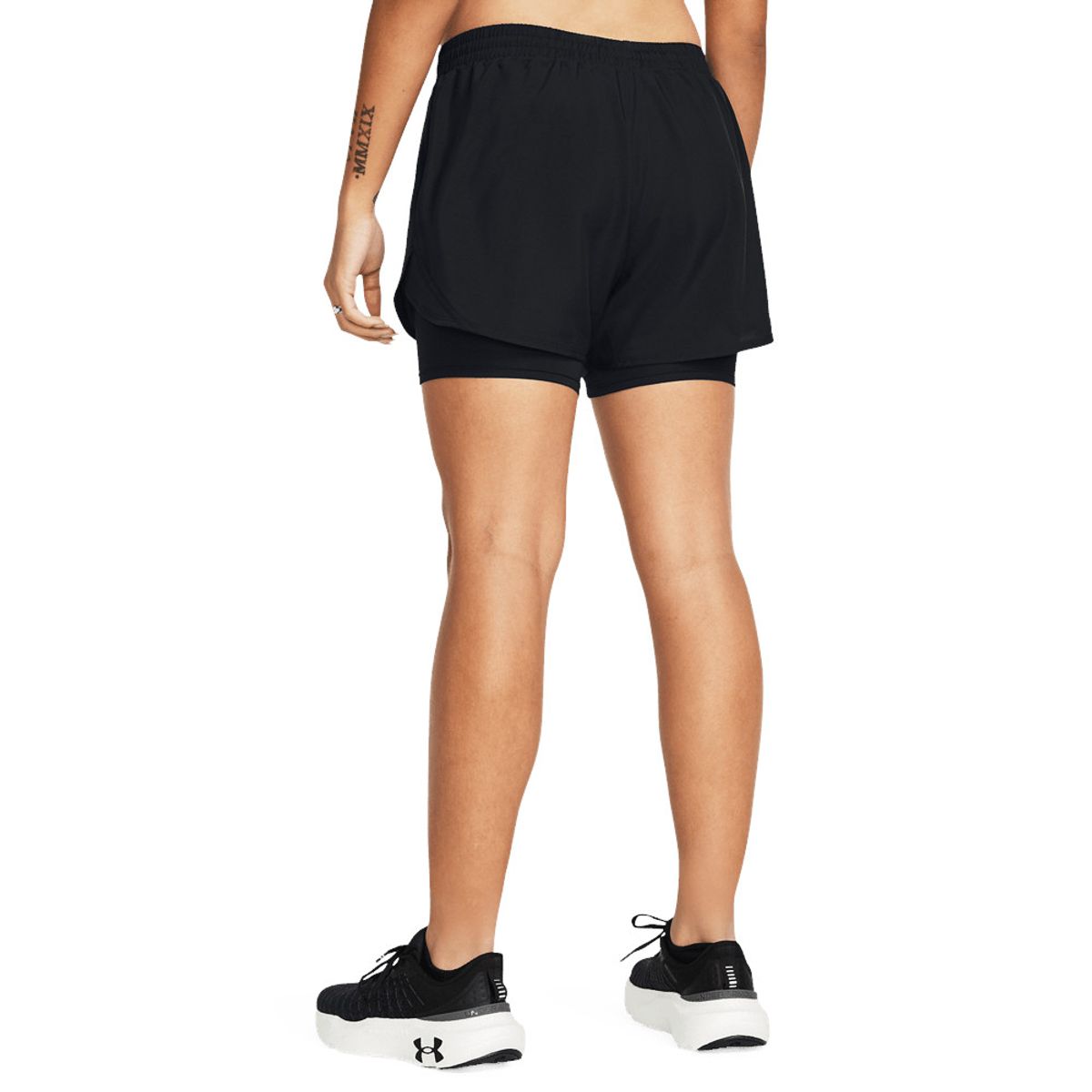 UNDER ARMOUR - Short Under Armour Fly By 2-In-1 Shorts Mujer-Negro