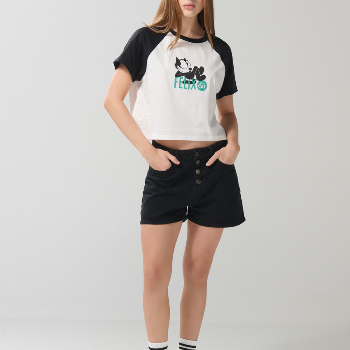 KOAJ - KOAJ Camiseta de Félix el Gato crema con manga ranglan corta Mujer