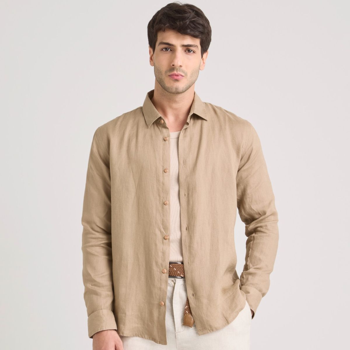 VELEZ - Vélez Camisa Manga Larga En Lino Hombre Silueta Semi Ajustada Canela