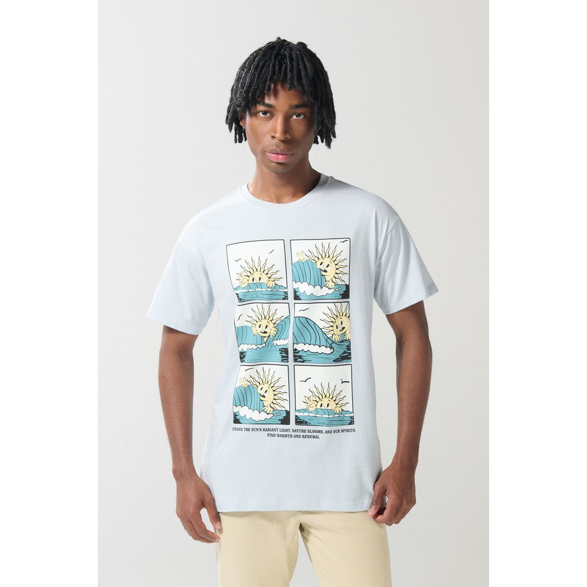 KOAJ - KOAJ Camiseta cuello redondo azul clara con arte de playa Hombre