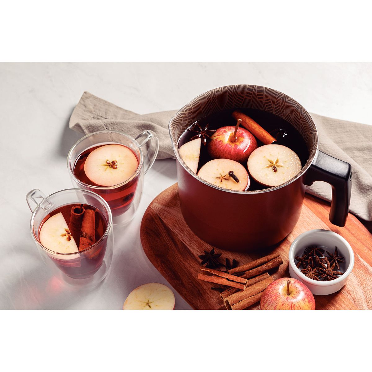 TRAMONTINA - Hervidor Tramontina Paris en Aluminio con Revestimiento Interno y Externo en Antiadherente Starflon Max Rojo 12 cm 1,2 L