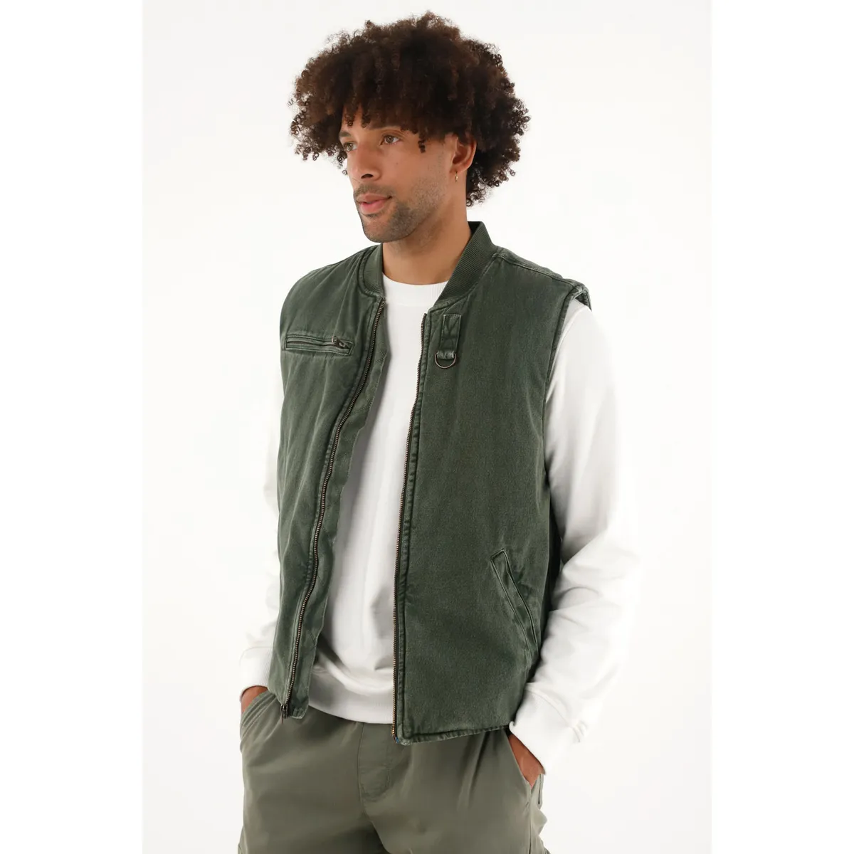 TENNIS - Chaleco verde con teñido overdye para hombre