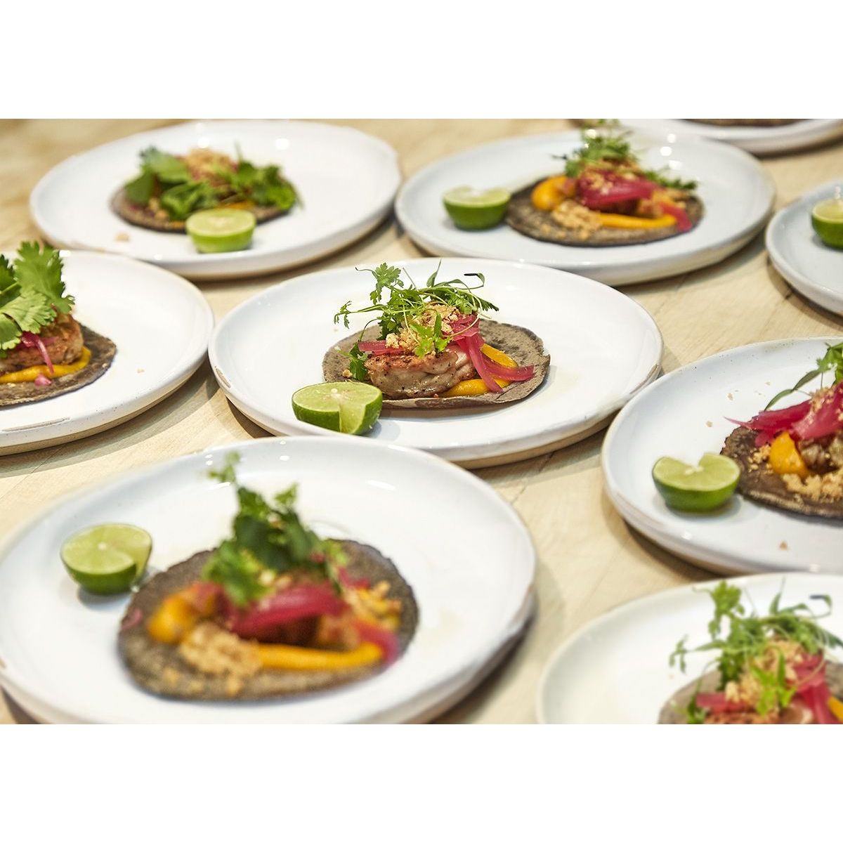 FOH - Plato Redondo Artefact® 9 Pack x 6 Piezas