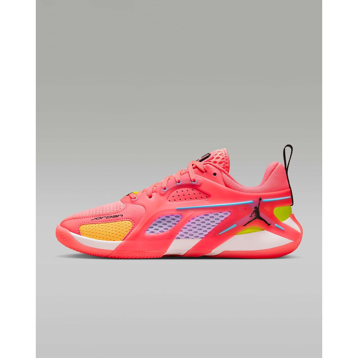 NIKE - Tenis Jordan Mujer Heir Series FZ2471-601 Rojo Basketball