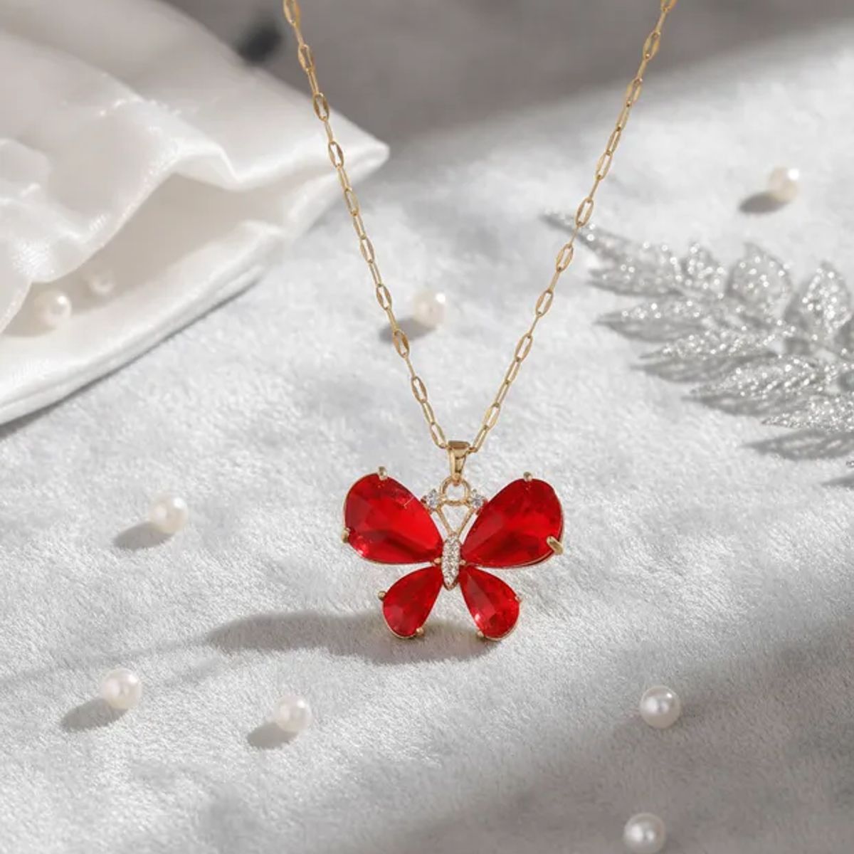 GENERICO - Collar Cadena Con Dije Mariposa Piedra Roja Con Circon En Acero Inox