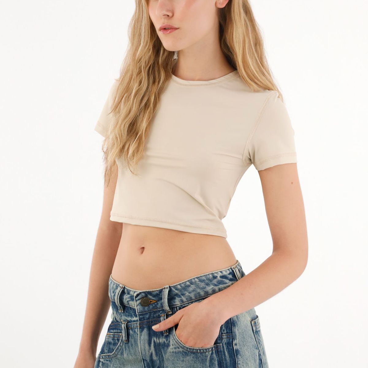 TENNIS - Camiseta ajustada tipo crop crudo para mujer