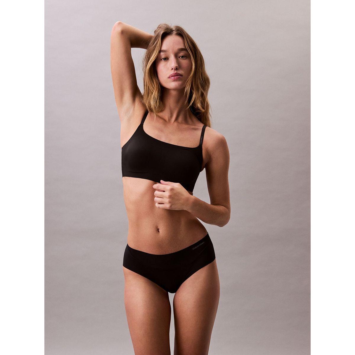 CALVIN KLEIN - Bralette negro lined retro Calvin Klein