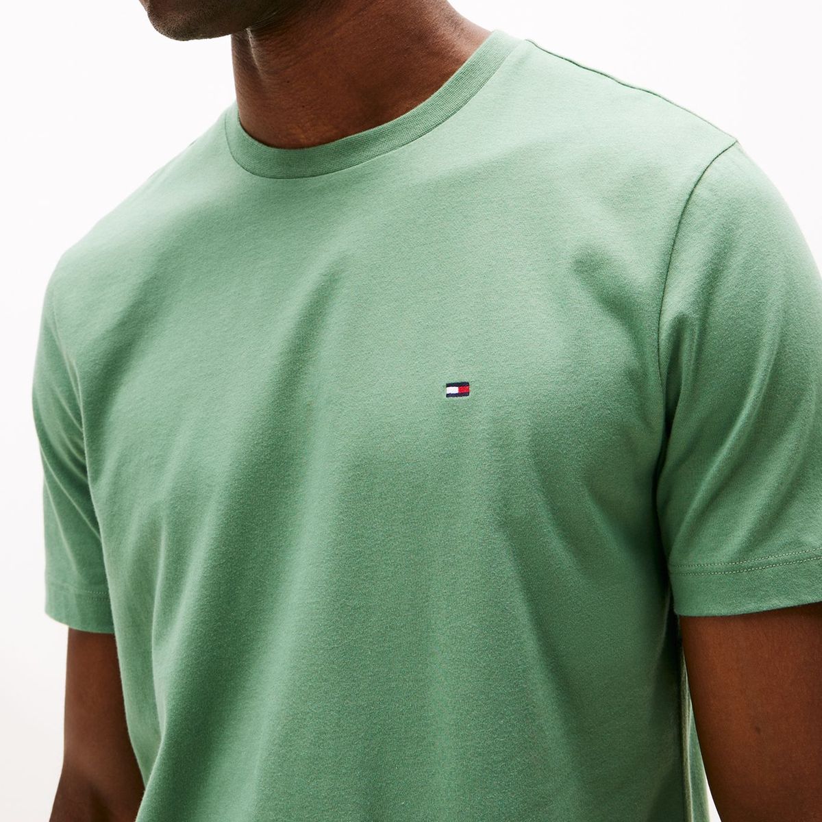 TOMMY HILFIGER - Camiseta verde de cuello redondo con logo bordado Tommy Hilfiger