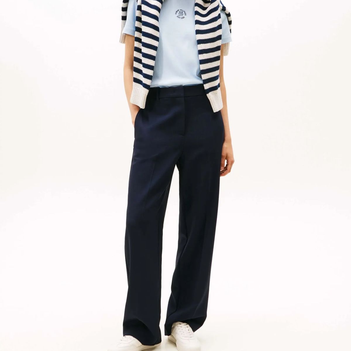 TOMMY HILFIGER - Camiseta celeste de corte regular con diseño de rayas Tommy Hilfiger