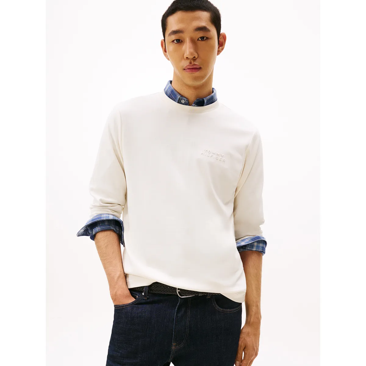 TOMMY HILFIGER - Camiseta blanca manga larga con logo gráfico Tommy Hilfiger