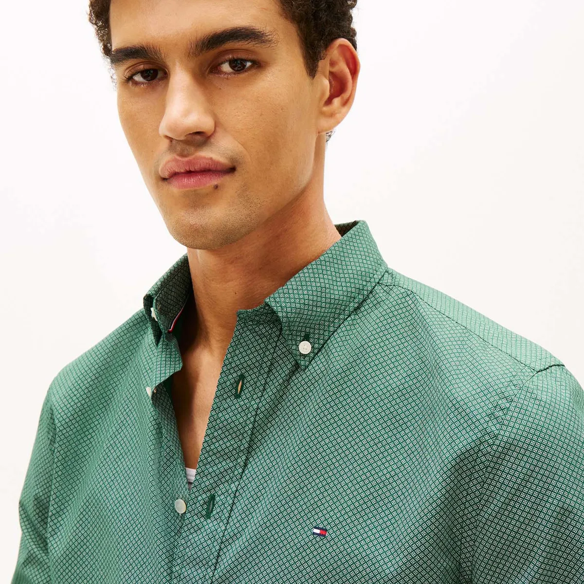 TOMMY HILFIGER - Camisa verde de corte regular flex poplin con micro estampado Tommy Hilfiger