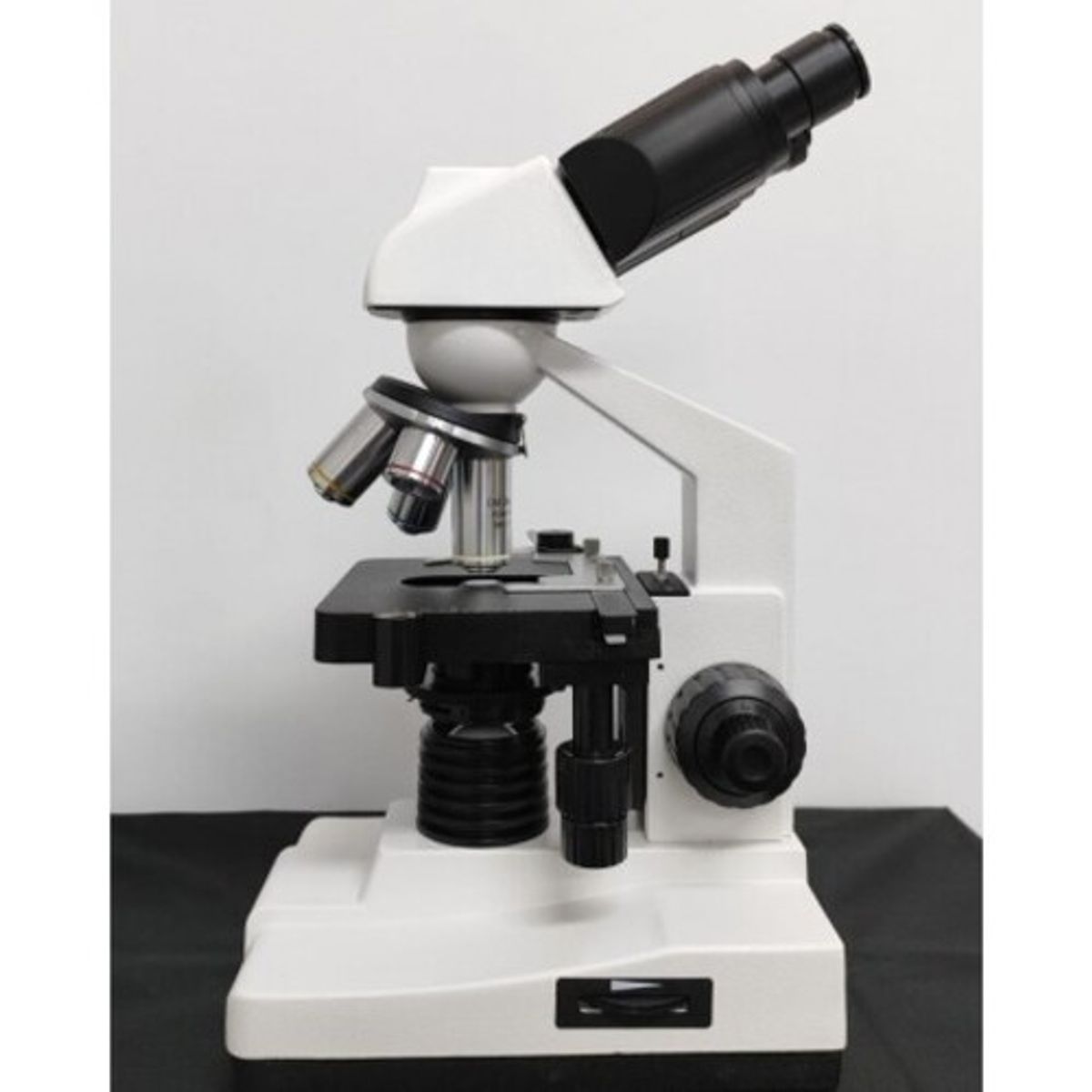 GENERICO - Microscopio Binocular Compuesto 40X-1600X con Objetivos PLAN