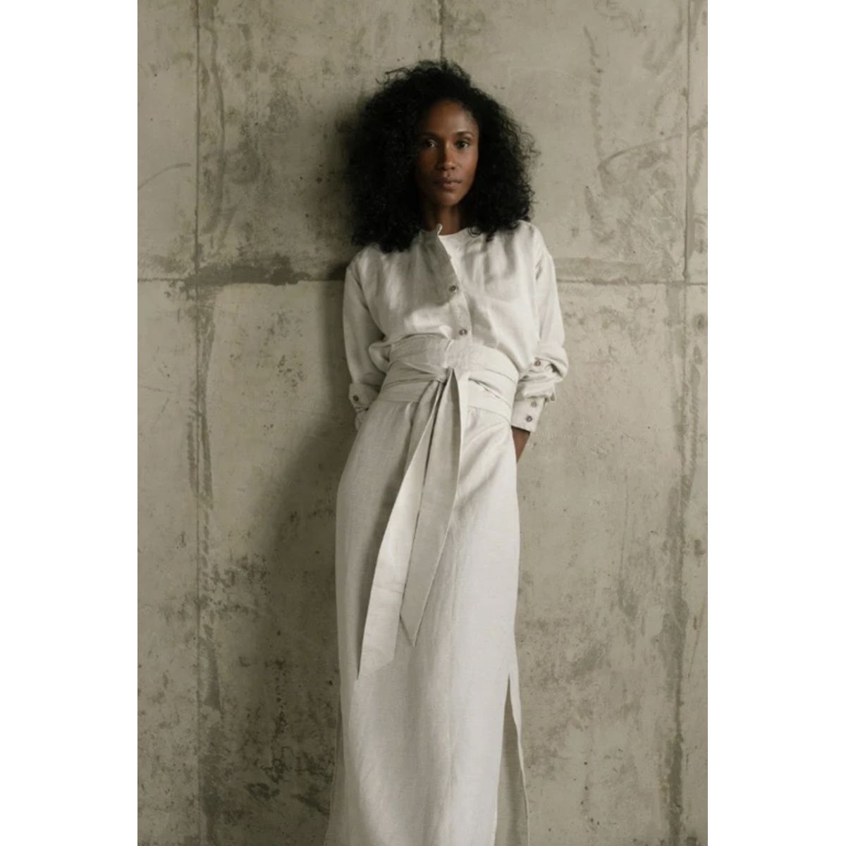 VALENTINA JARAMILLO INMACULADA - Vestido Galilea Cuello Neru