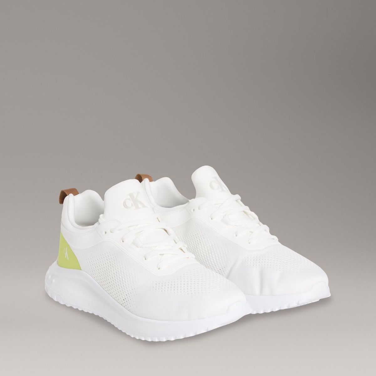 CALVIN KLEIN - Tenis blanco eva runner de malla Calvin Klein