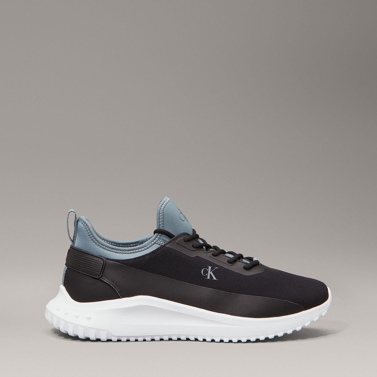 CALVIN KLEIN - Tenis negro eva runner ripstop Calvin Klein