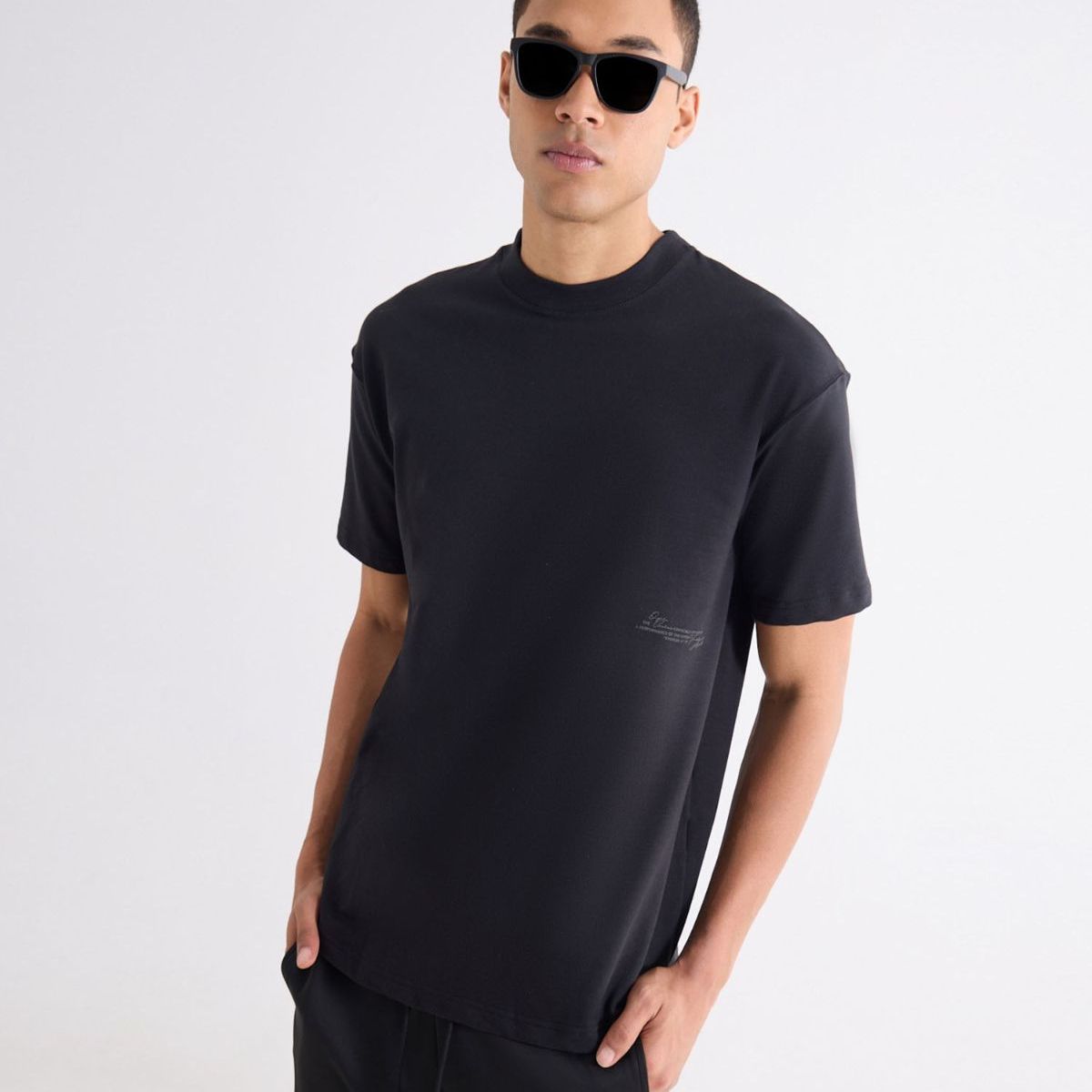 SEVEN SEVEN - Camiseta Para Hombre Manga Corta Cuello Redondo Color Negro Marca Seven Seven #45092813