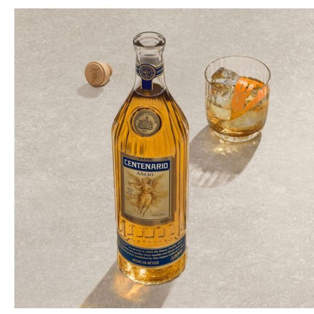 GENERICO - Tequila Gran Centenario Añejo