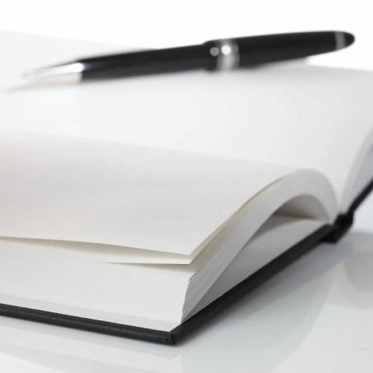 CANSON - Cuaderno ONE Cosido 100 grs 27.9 x 35.6 cm - 98 Hojas