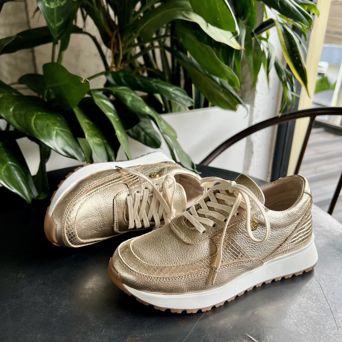 CALZADO BONT - Tenis Mujer Cuero 100% Dorados  Elegantes, Cómodos y Resistentes  Bont Catania